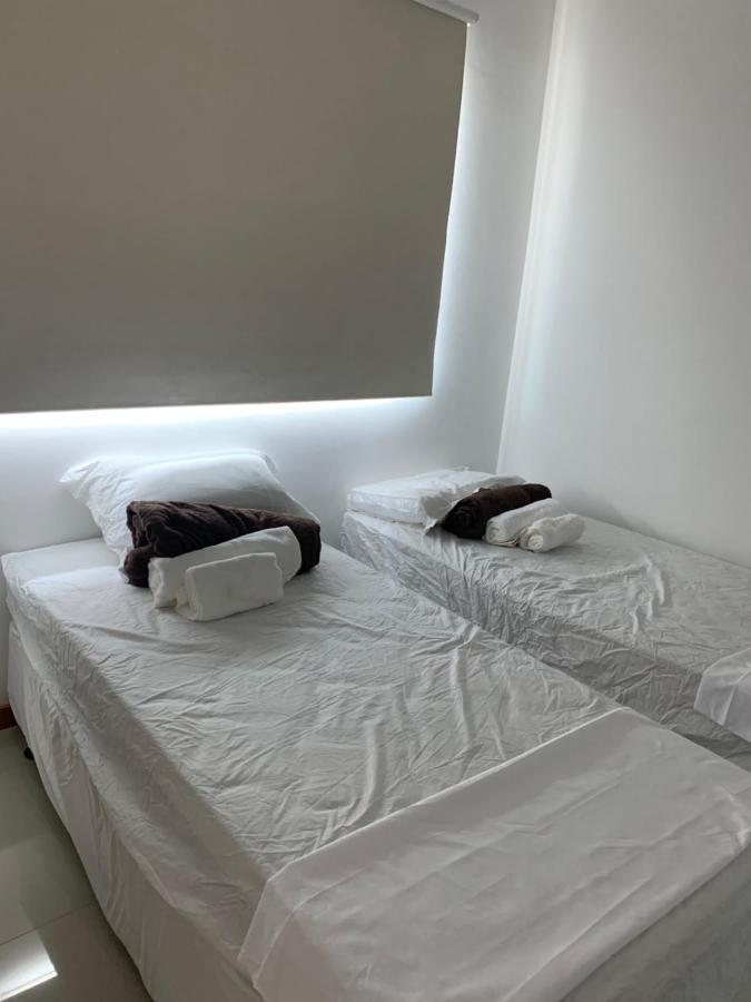 Casa 3 Suites Com Piscina Privativa - Ao Lado De Vilas Do Atlantico! Lauro de Freitas Dış mekan fotoğraf